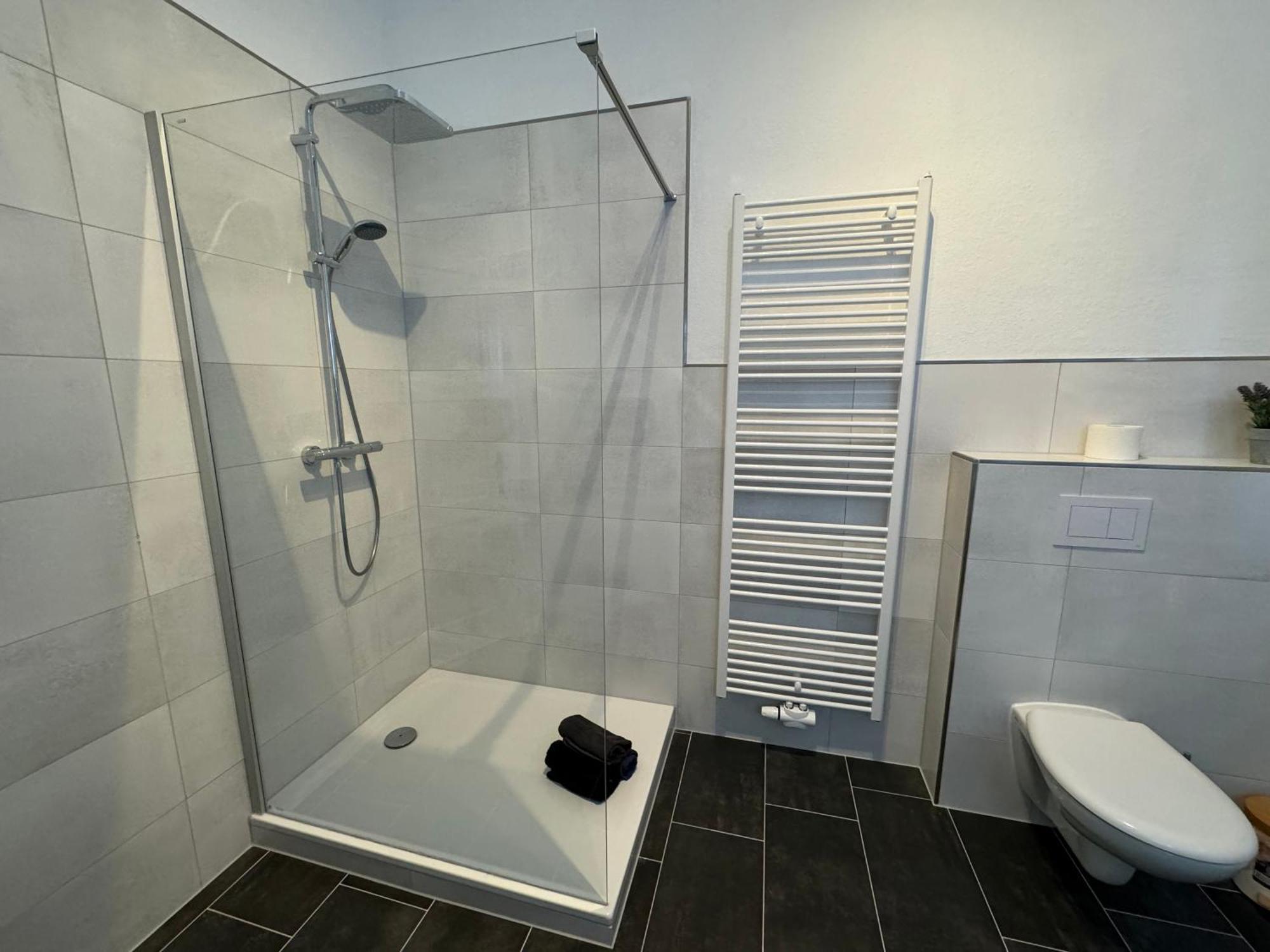 Rb City Apartments Emden Am Wall 1 エクステリア 写真